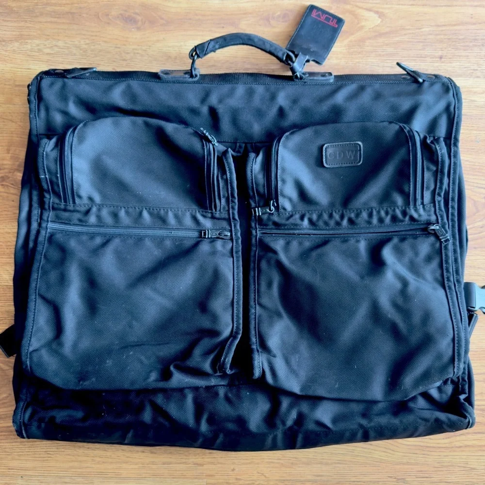 Vintage Tumi Ballistic FXT Nylon Garment Clothes Travel Carry On Suit Bifold Bag